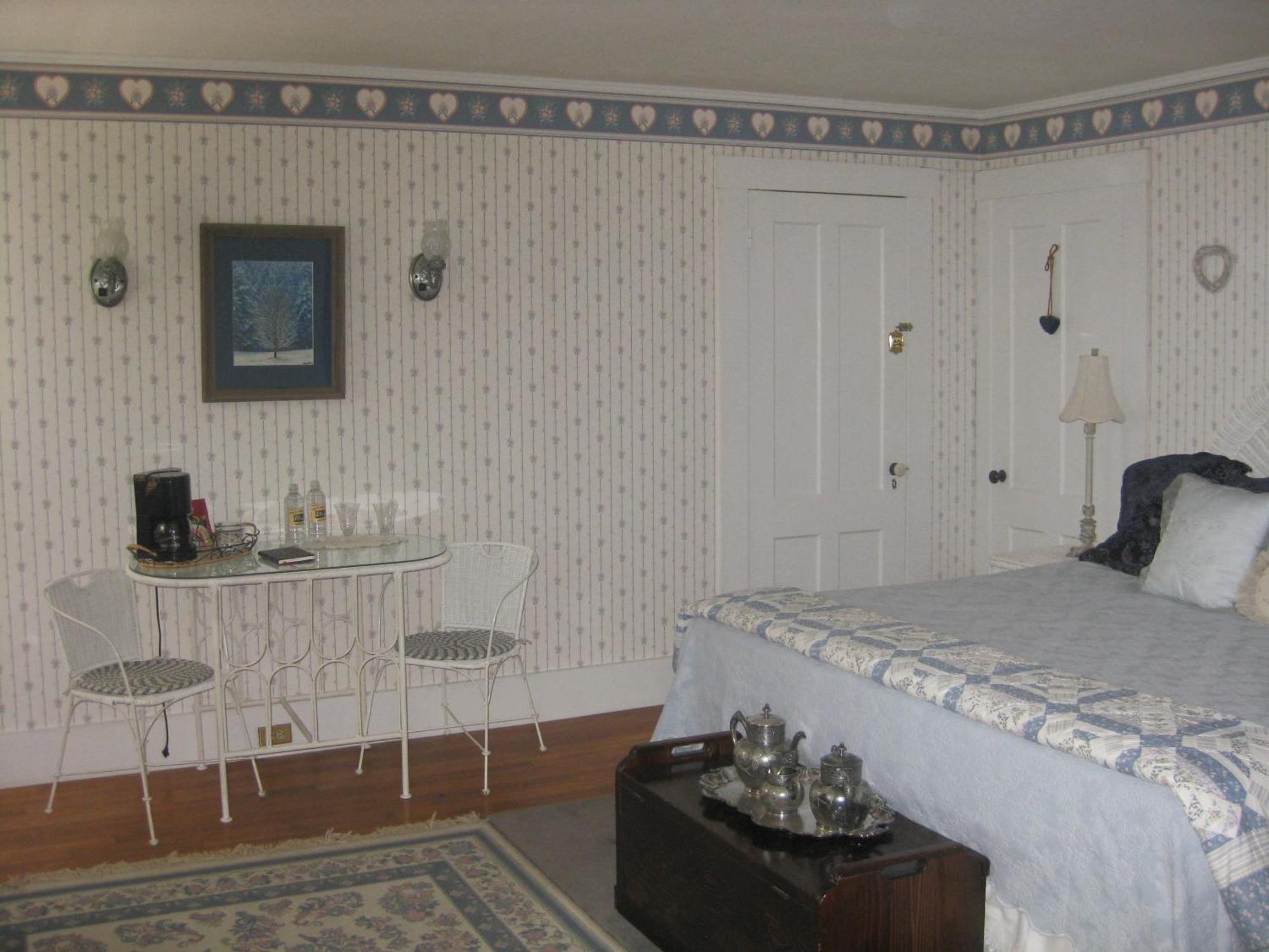 The Bridges Inn At Whitcomb House B&B Swanzey エクステリア 写真