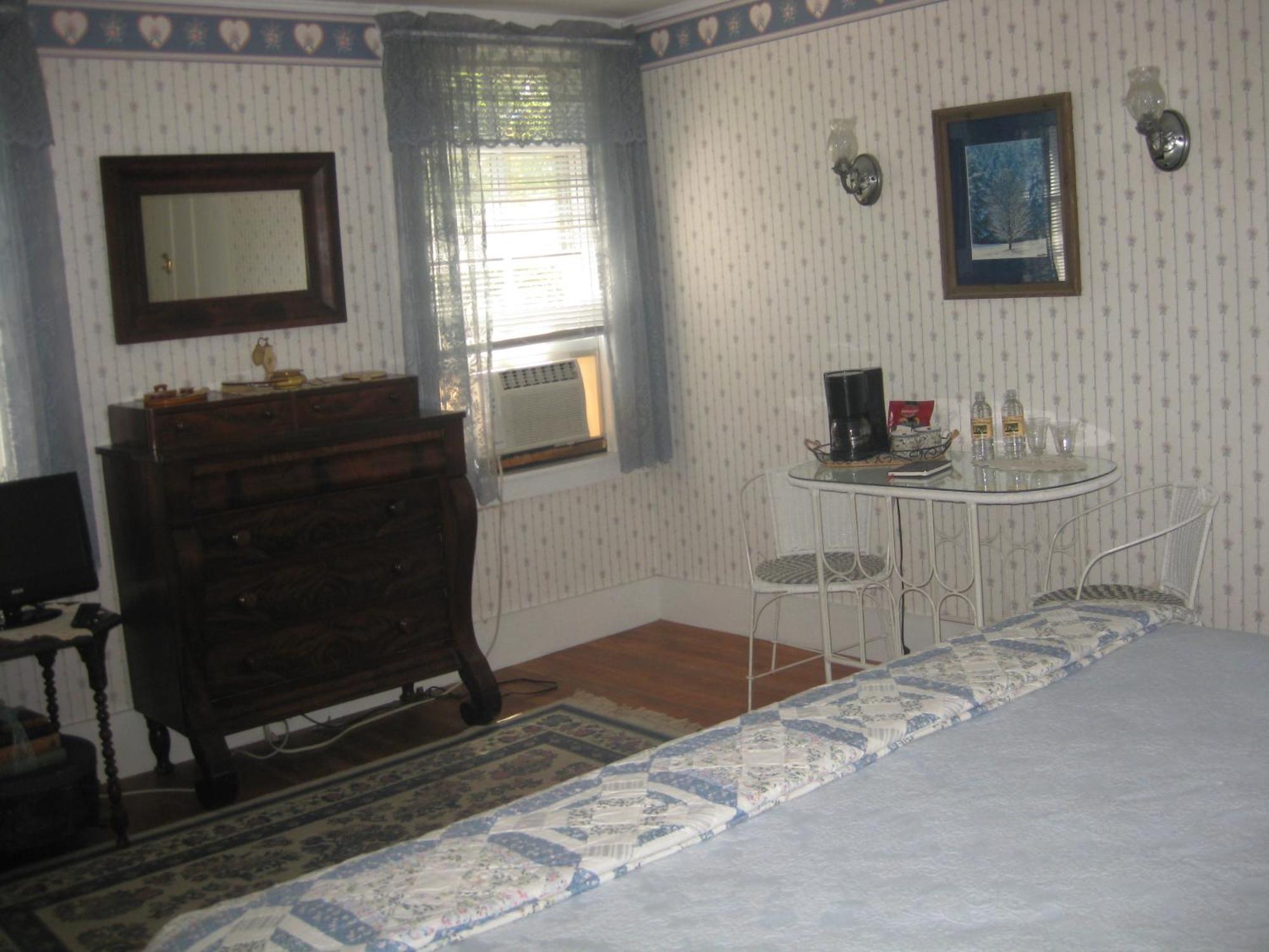 The Bridges Inn At Whitcomb House B&B Swanzey エクステリア 写真